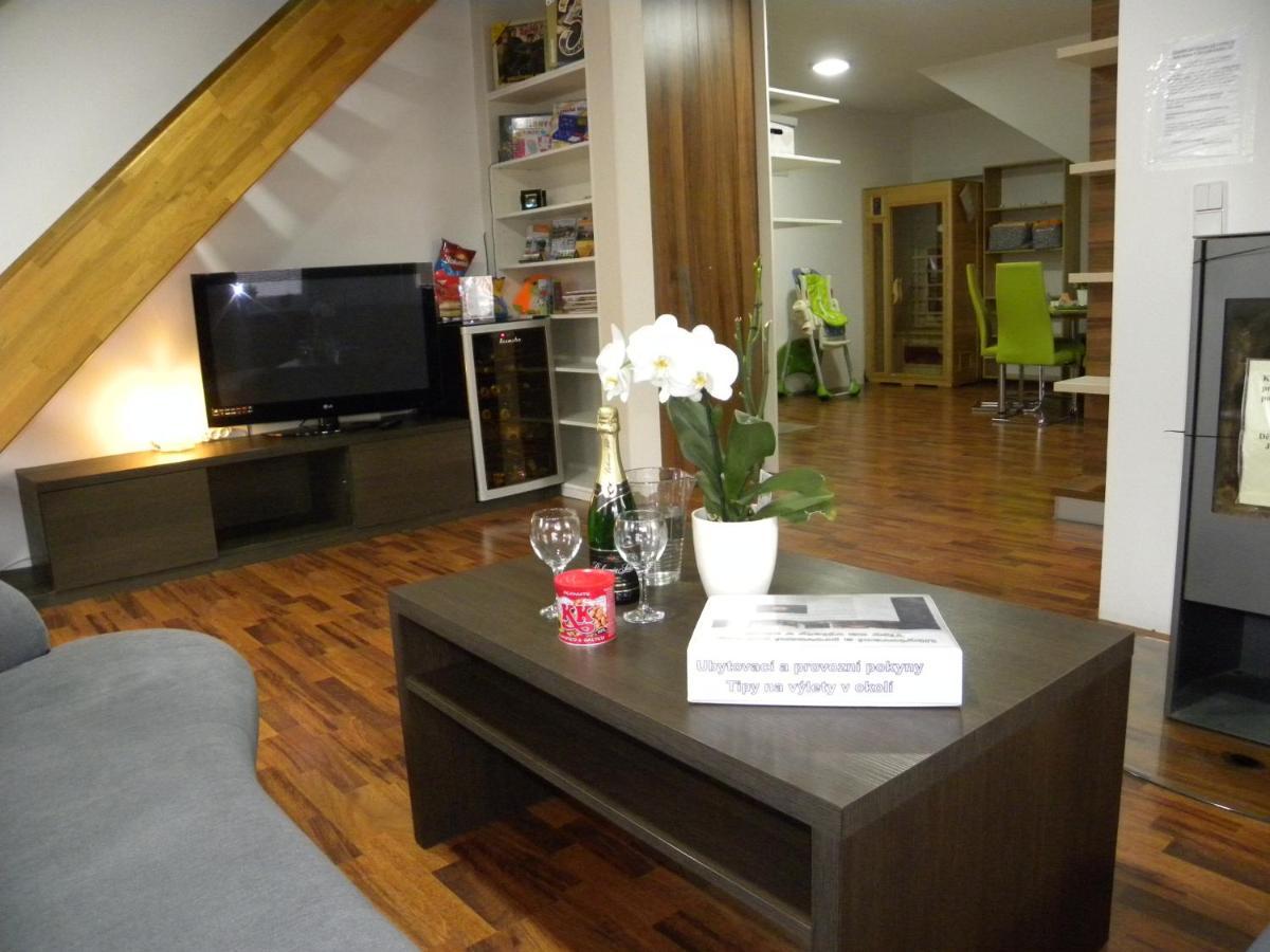 Apartment Wellness Vlckova Luaran gambar