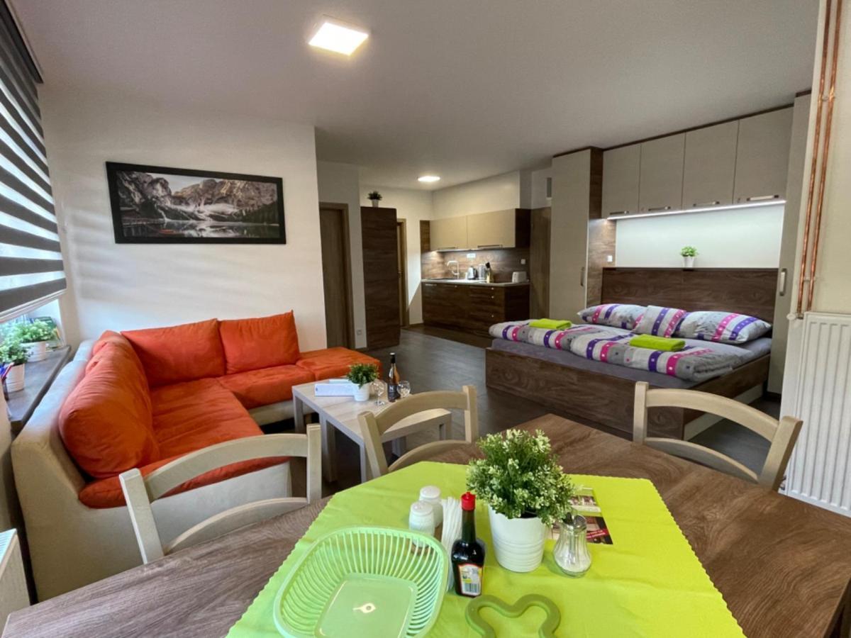 Apartment Wellness Vlckova Luaran gambar