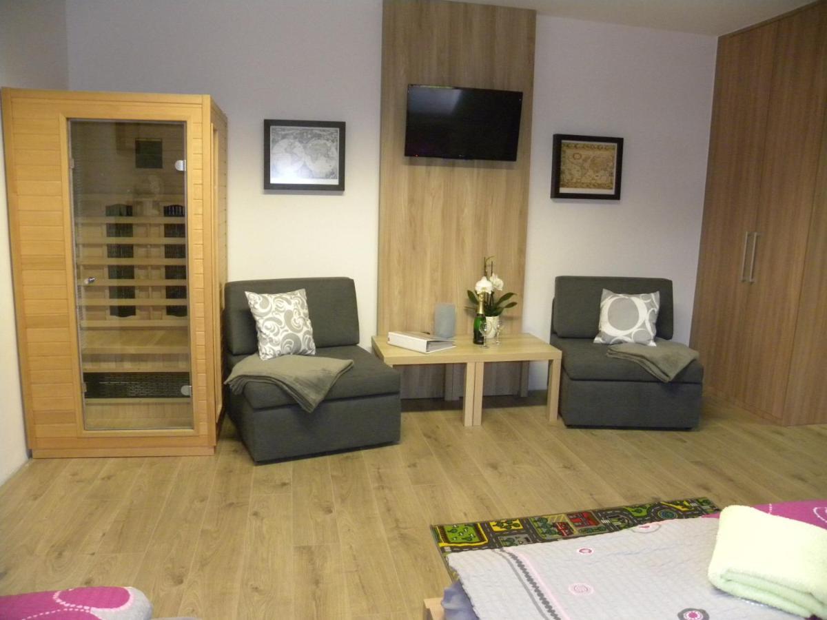 Apartment Wellness Vlckova Luaran gambar